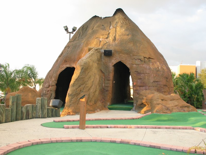 A side view of the Volcano you play through one direction on one course, then back through going the other way on the other course.