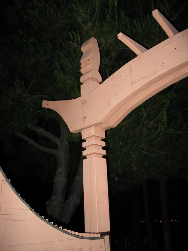 A better view of the Moai.